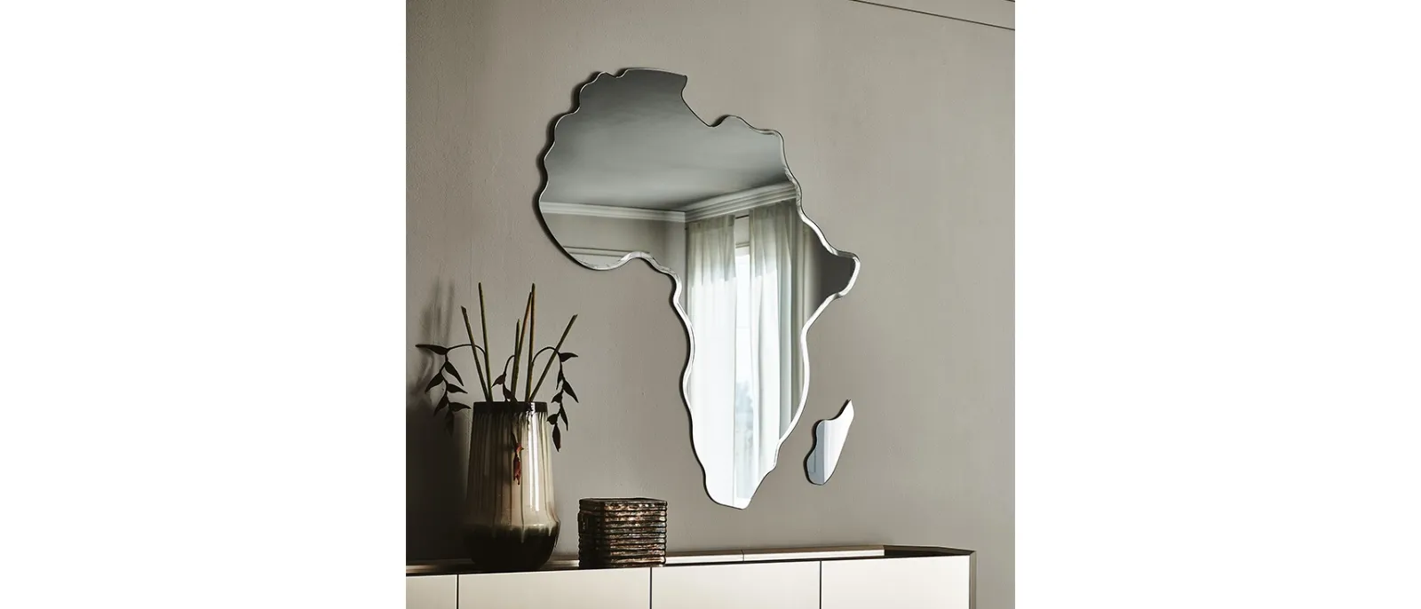 Specchio sagomato Africa di Cattelan Italia