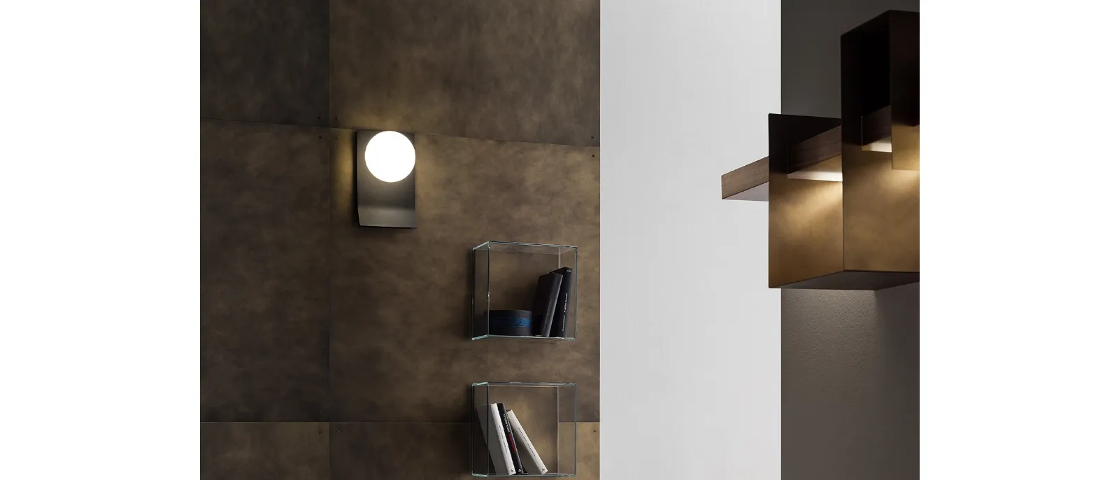 Lampada LED ricaricabile da parete Brand in metallo di Ronda Design