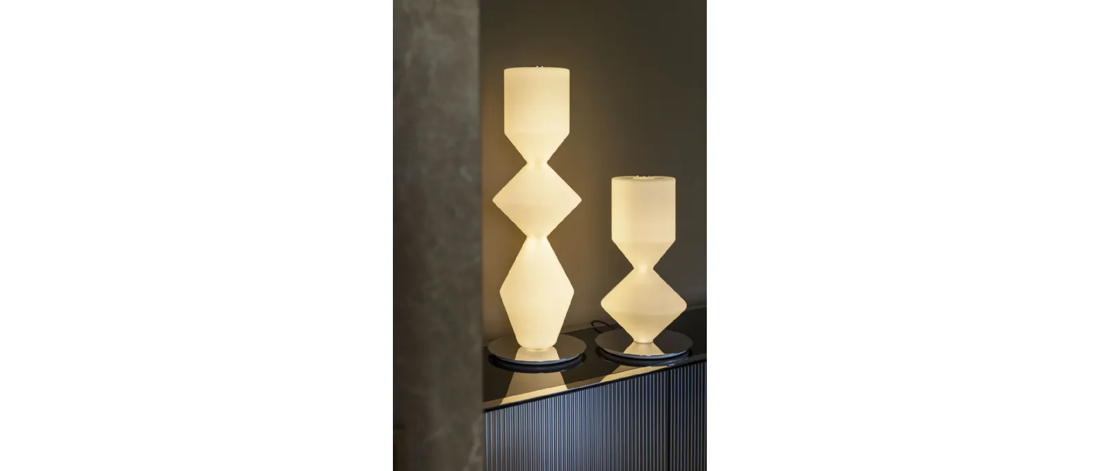 Lampada da tavolo Costantina Opal di Mogg