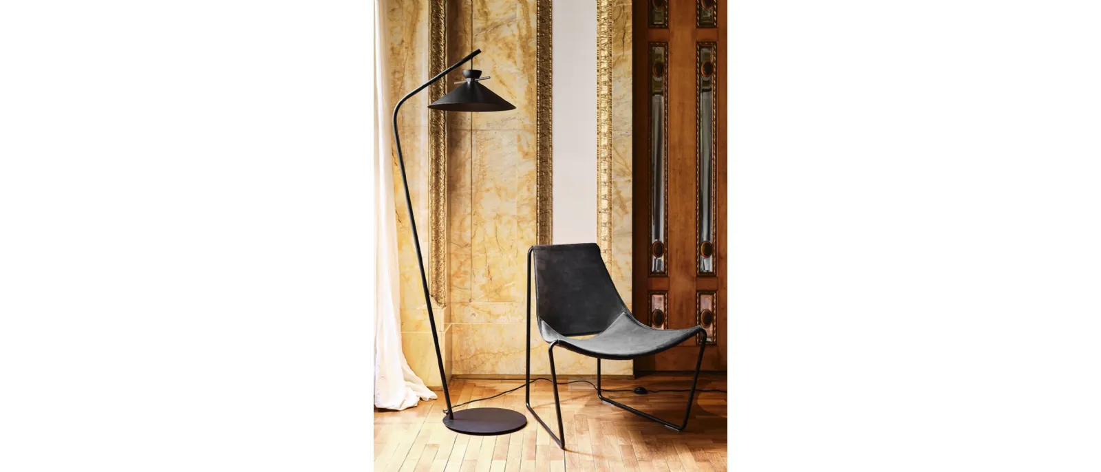 Lampada in metallo verniciato nero Japan Terra di Midj