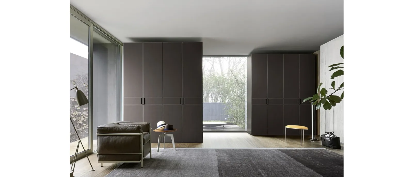 Armadio con anta in ecopelle Eco di Sangiacomo