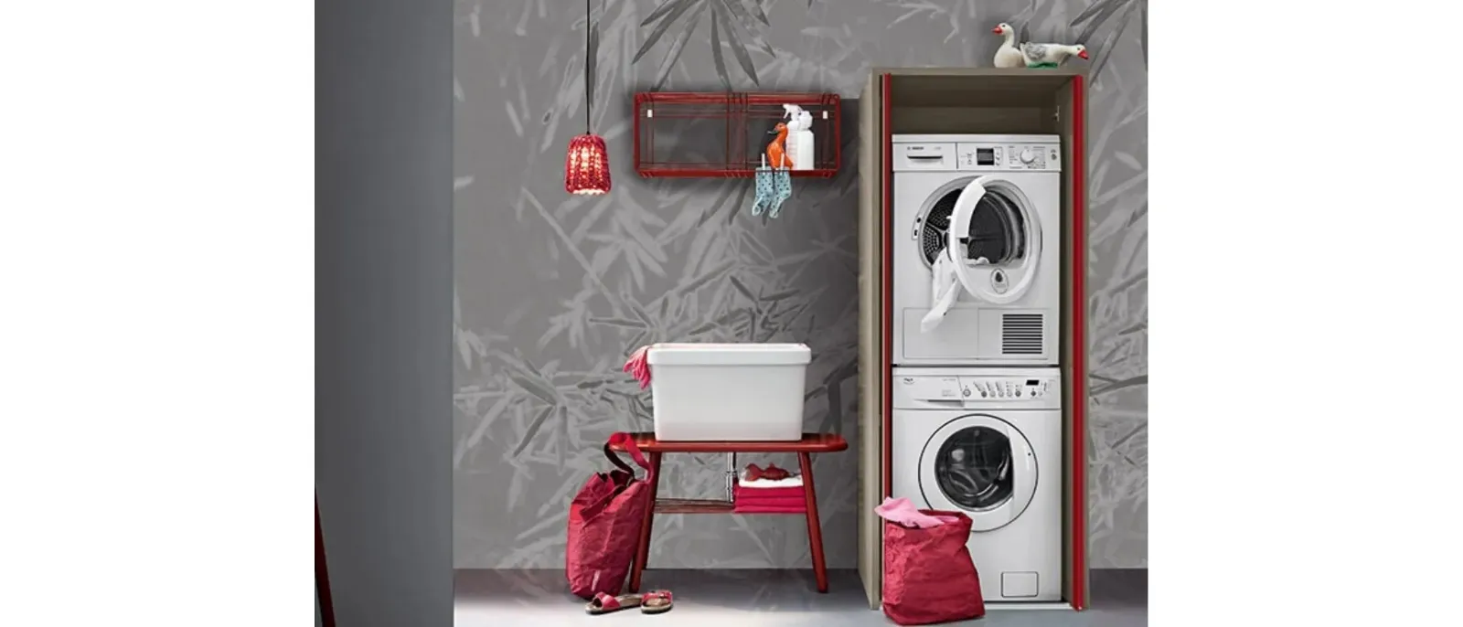 Mobile da Bagno in melaminico e laccato rosso Acqua e Sapone Lavanderia 01 di Birex