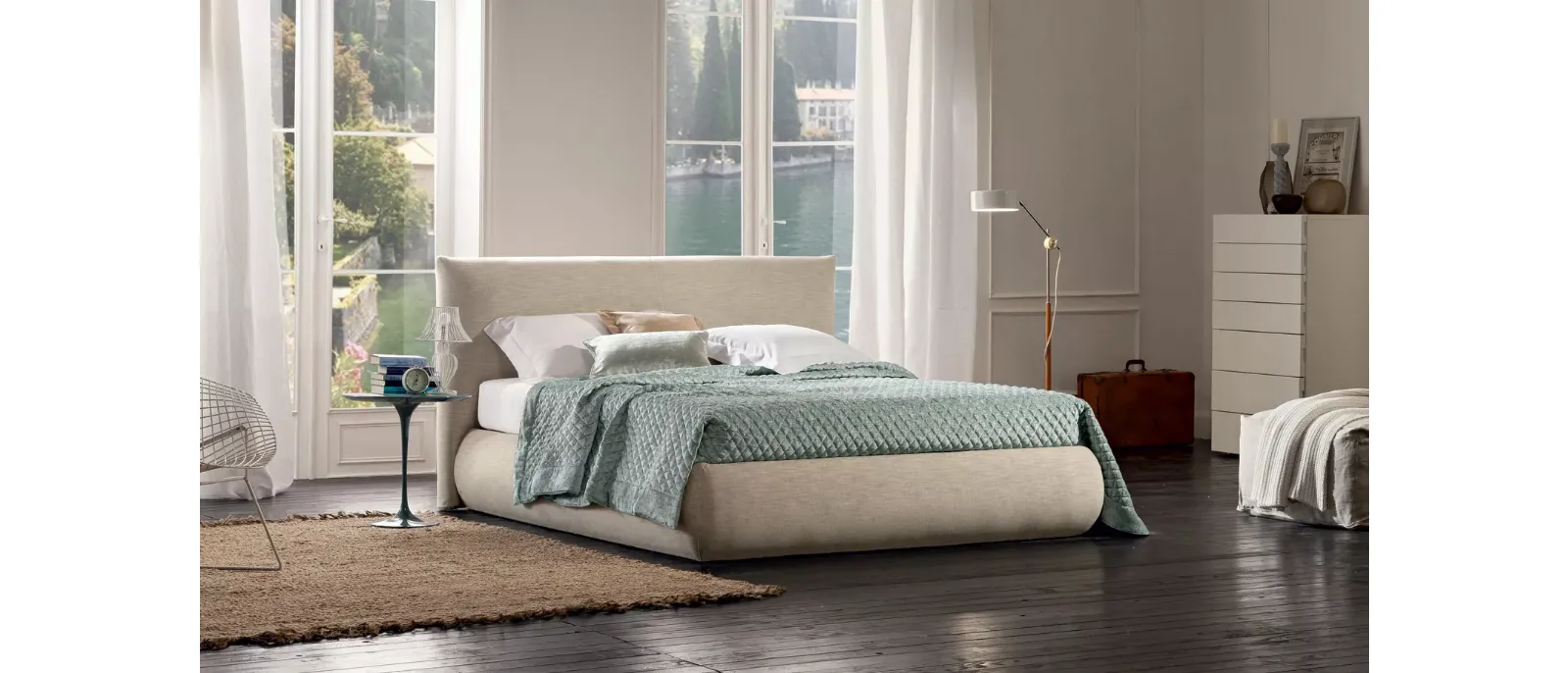 Letto Feeling in tessuto imbottito di Oggioni