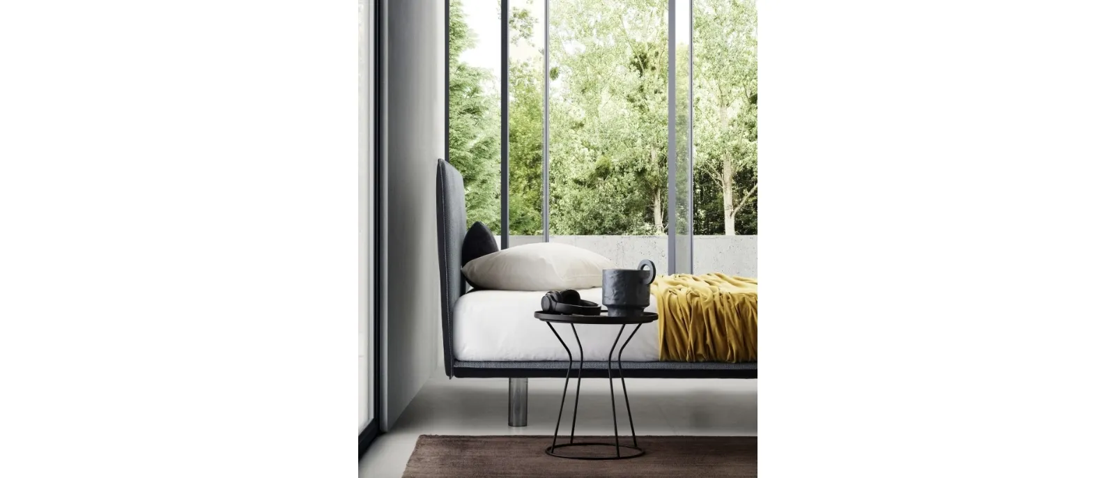 Letto Snap in tessuto con testiera di Le Comfort