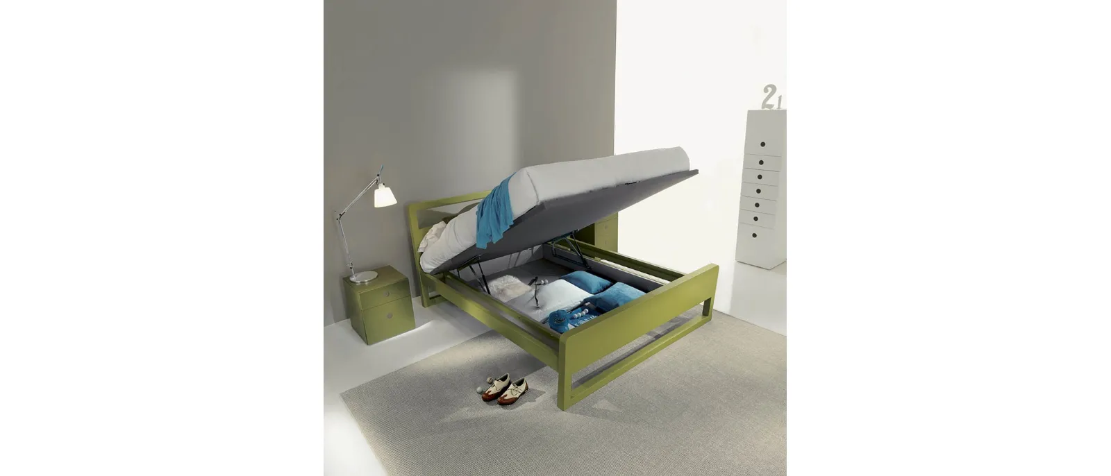 Letto in legno con box contenitore di grande capienza  Feel di Fimar