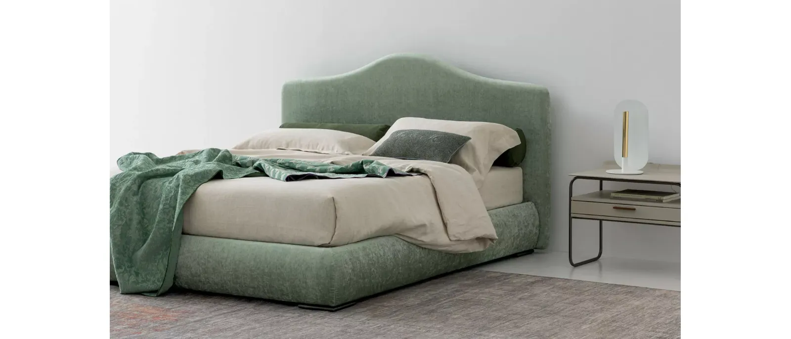 Letto in tessuto imbottito Luxury di Oggioni