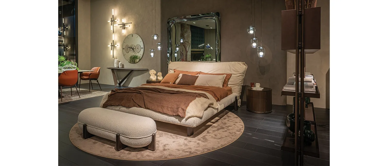 Letto di design Pascal in pelle e tessuto di Cattelan Italia