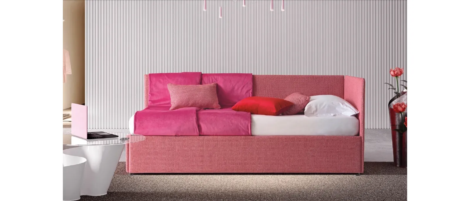 Letto singolo Pentas in tessuto con secondo letto estraibile di Le Comfort