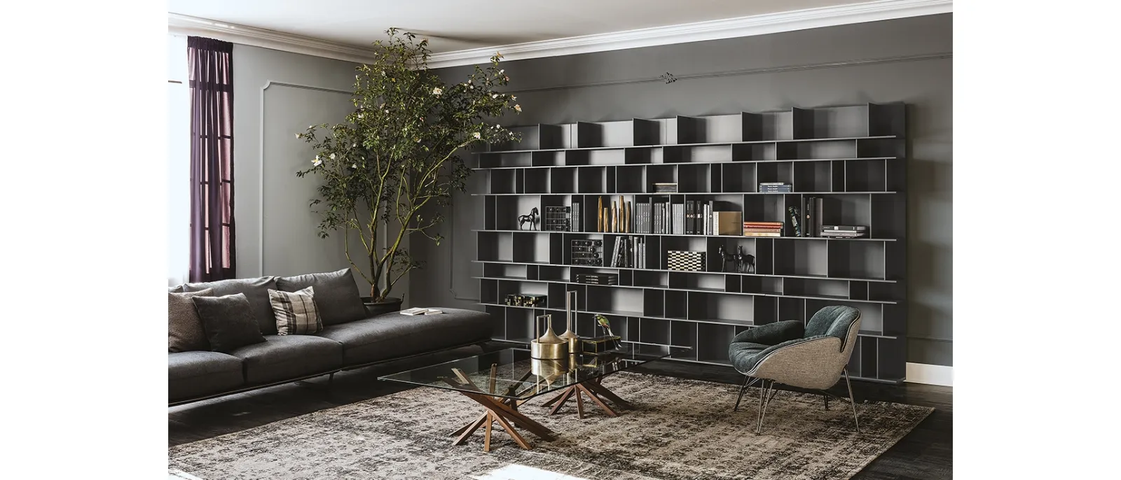 Libreria a muro in MDF laccato grigio Wally di Cattelan Italia