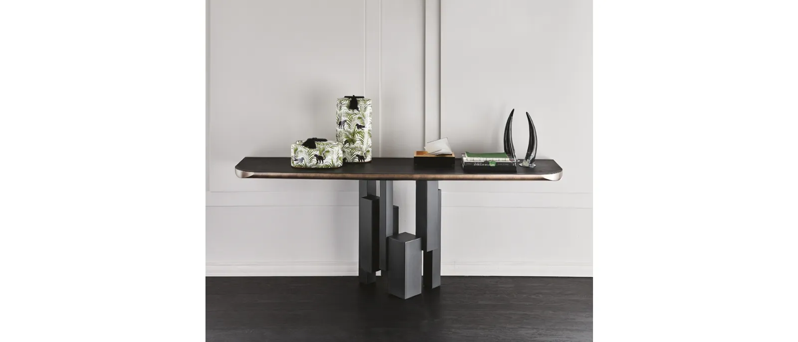 Consolle in Olmo e acciaio Skyline Wood-C di Cattelan Italia