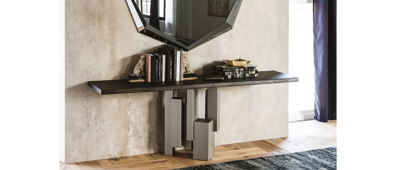 Consolle con base in acciaio e piano in legno massello Skyline di Cattelan Italia