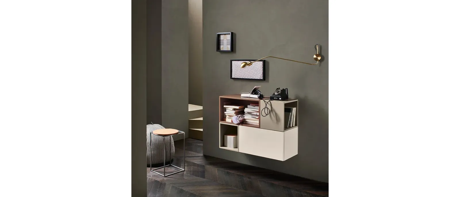 Mobile sospeso Open 01 di Sangiacomo