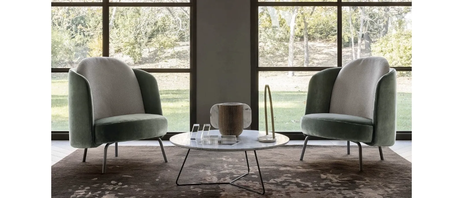 Poltroncina in tessuto con gambe in metallo Lucia di Ditre Italia