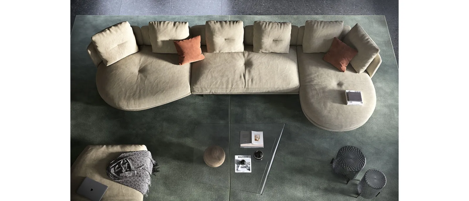 Divano con penisola Douglas di Cattelan Italia