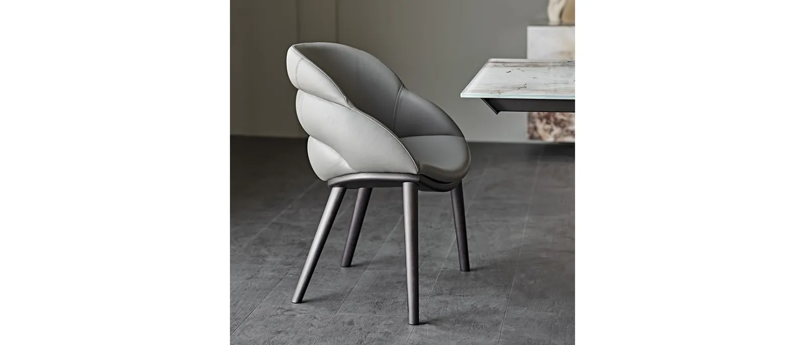 Sedia imbottita rivestita in ecopelle Camilla di Cattelan Italia