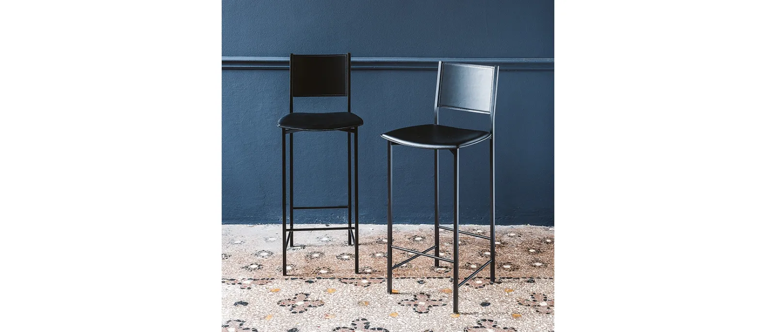 Sgabello in acciaio cromato e cuoio Alessio di Cattelan Italia