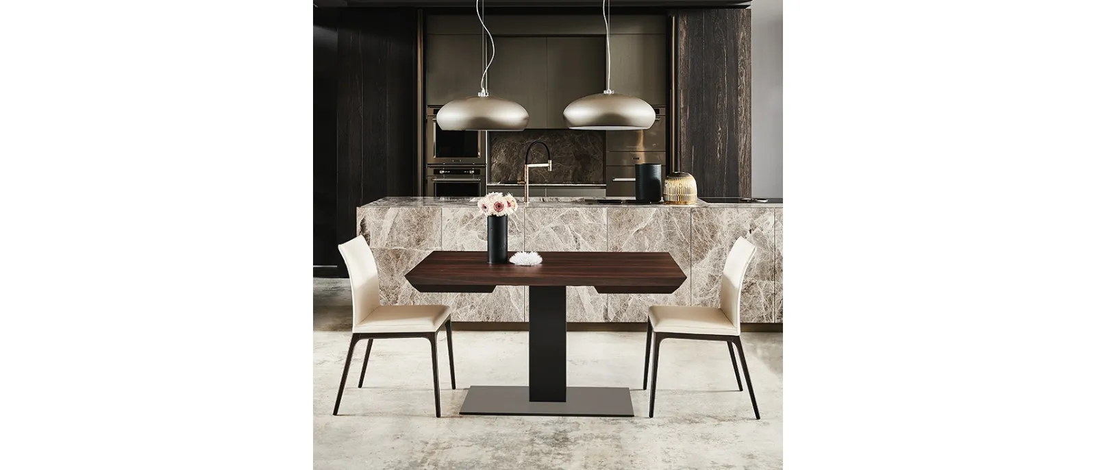 Tavolo allungabile con base in metallo e piano in legno Elvis Wood Drive di Cattelan Italia