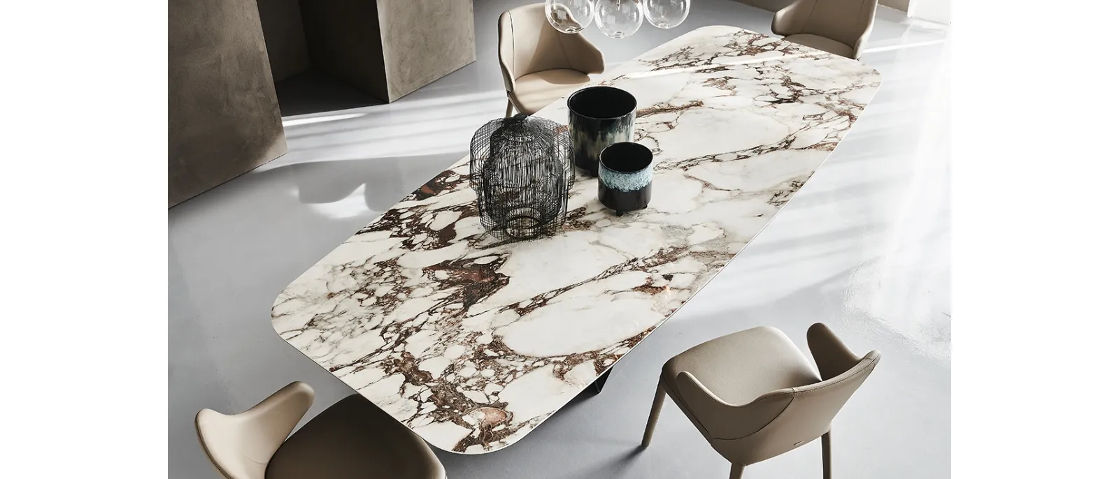 Tavolo in ceramica Skorpio Keramik di Cattelan Italia