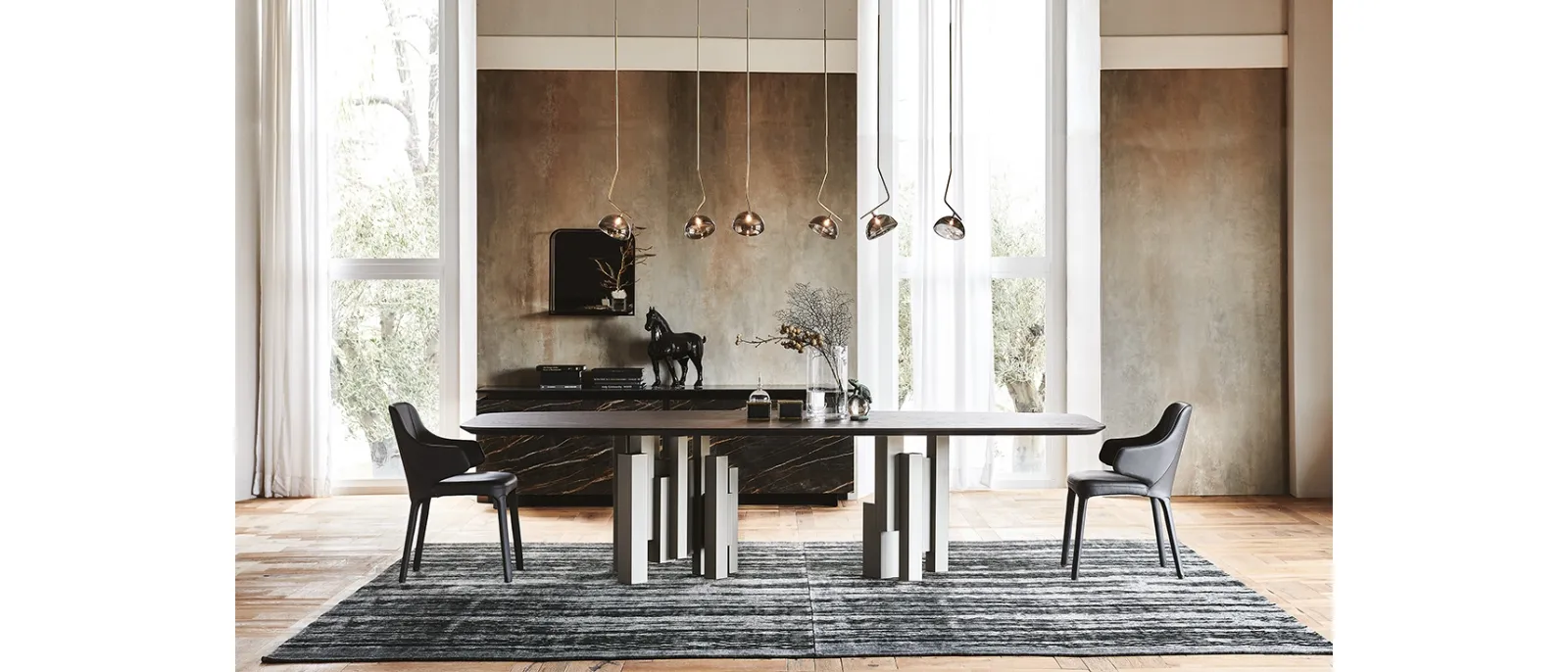 Tavolo con base in acciaio e piano in legno Skyline Wood di Cattelan Italia